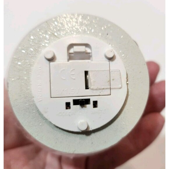 Vtg Spun Glass Snowman Christmas Ornament in Etched Glass Ball  LED Lights NIB - Picture 5 of 8